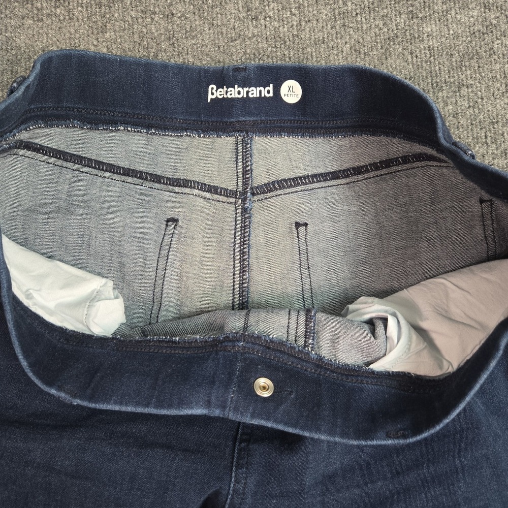 Betabrand Womens XL Petite Straight Jeans Dark Wash Stretch Denim 36x29 Pull On - Picture 4 of 13